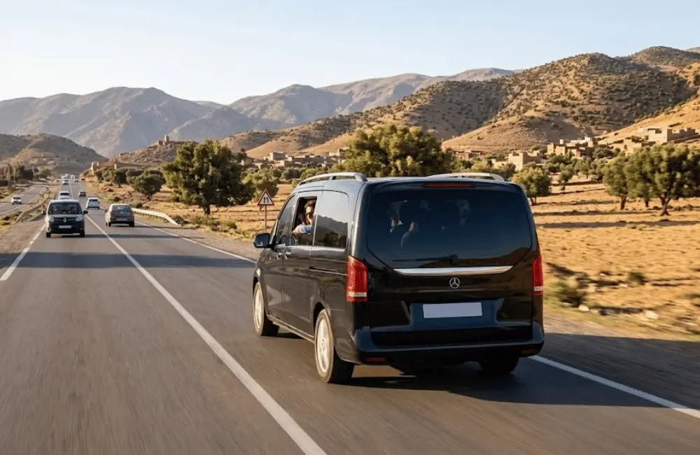 Taxi Privé Marrakech – Agadir : Transfert Direct et Confortable